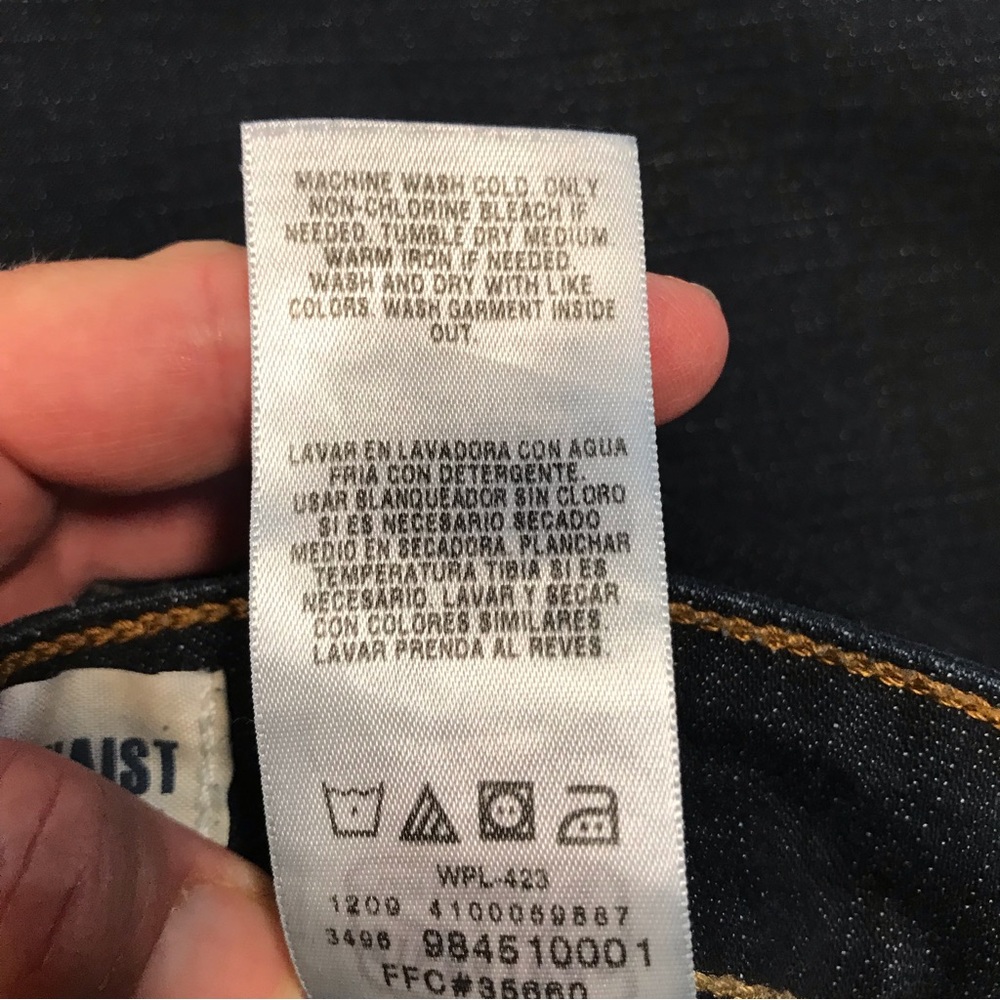 COPY - Levi’s Jeans Bootcut - Picture 8 of 9